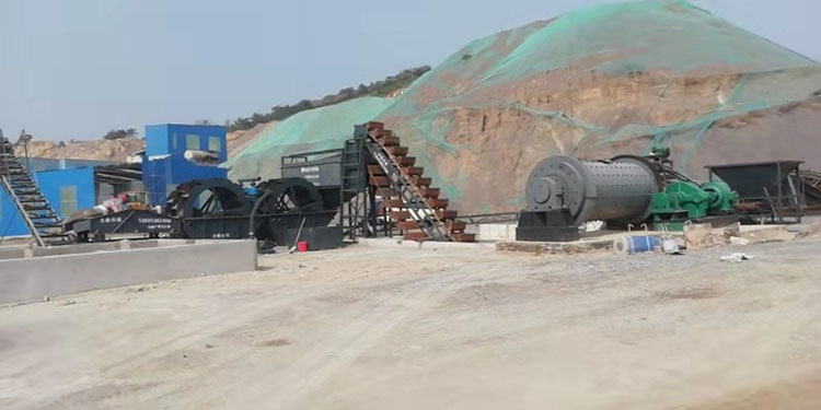 60d54312d1017.jpg 球磨制砂機(jī).jpg